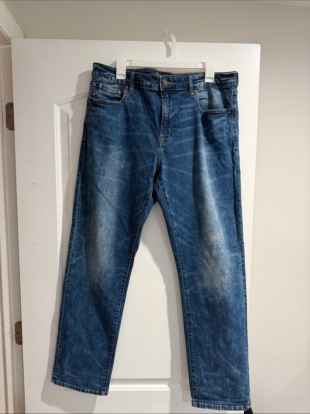 Men’s American Eagle Outfitters Slim Straight Extreme Flex Jeans